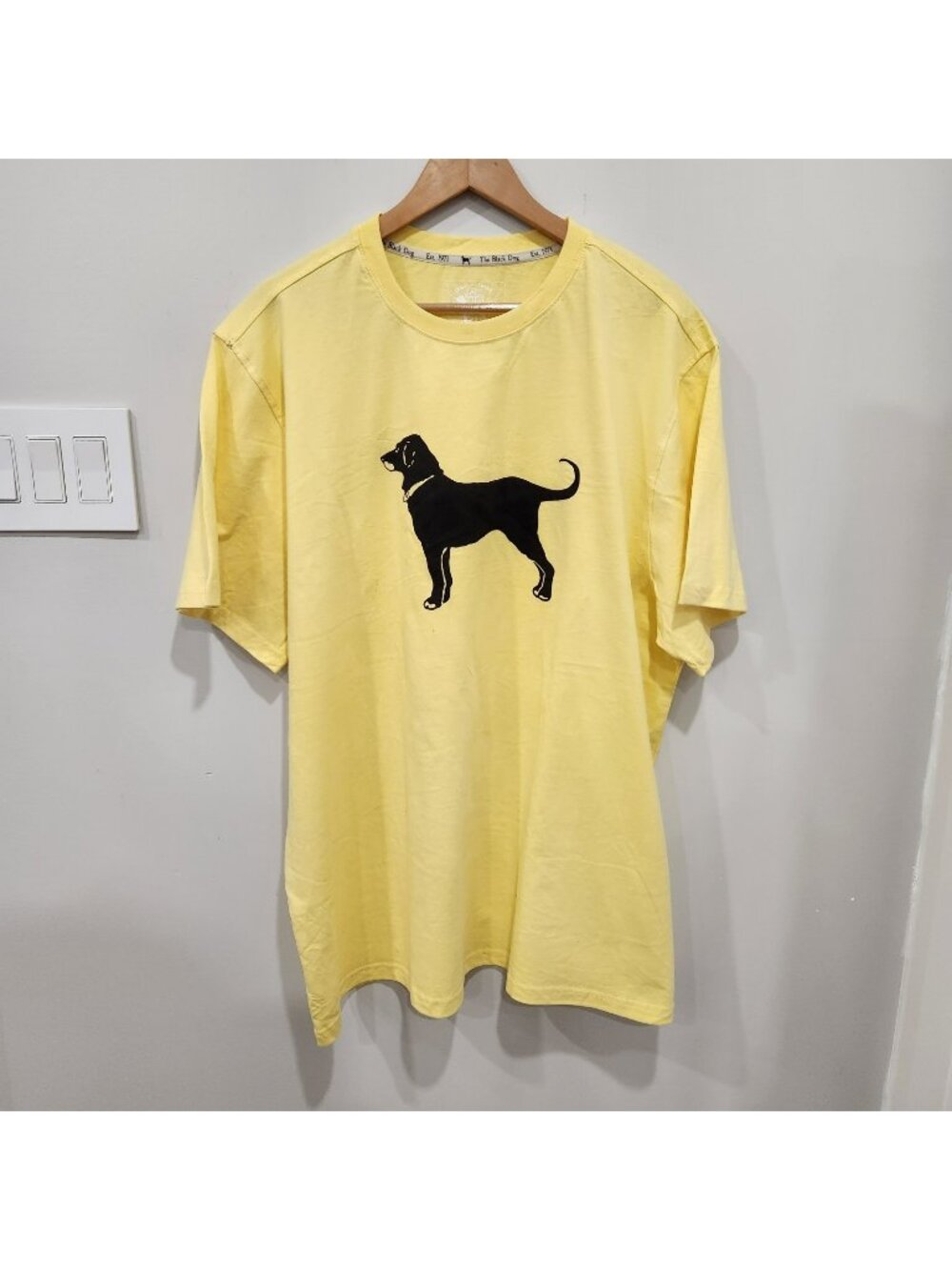 The Black Dog T Shirt Mens XXL Yellow Martha's Vineyard 2023 Double Sided Graphi